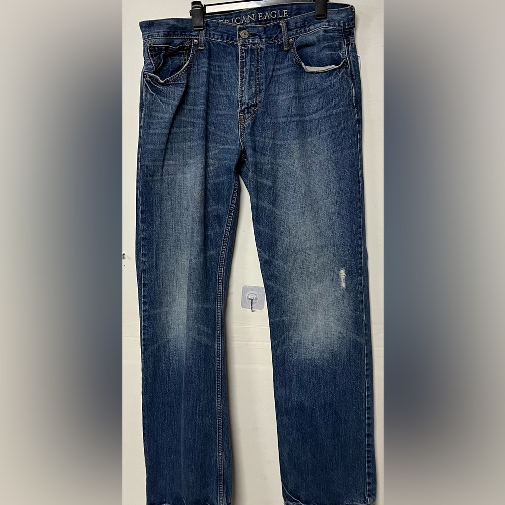 American Eagle Outfitters Men's Blue Jeans size 36x36 Low Loose